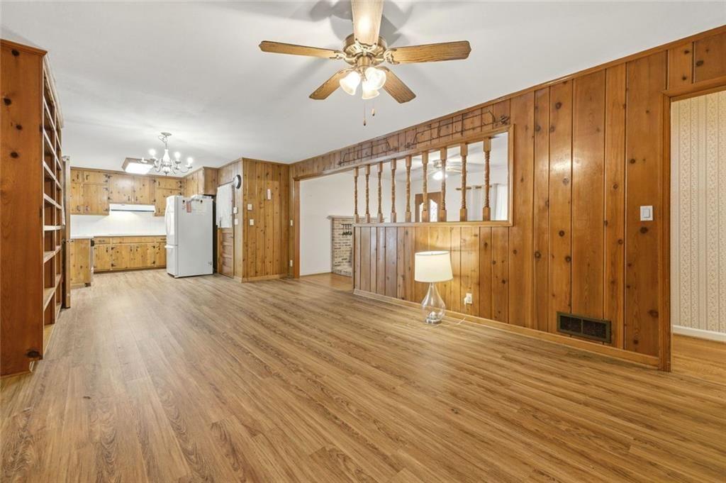 341 Pleasant Hill Road NW