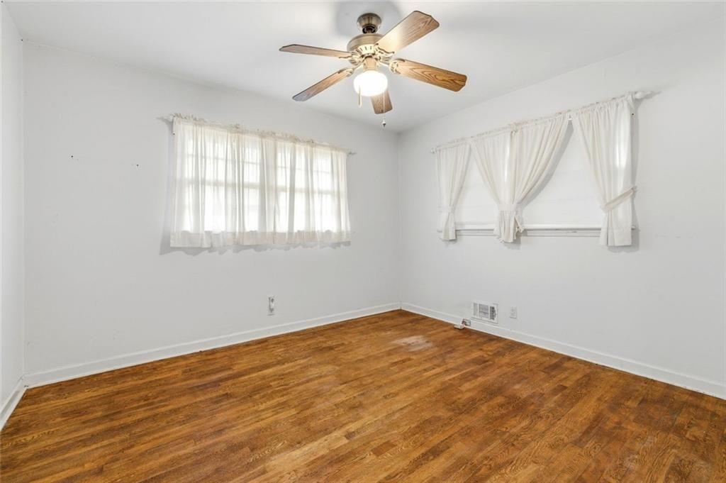 341 Pleasant Hill Road NW