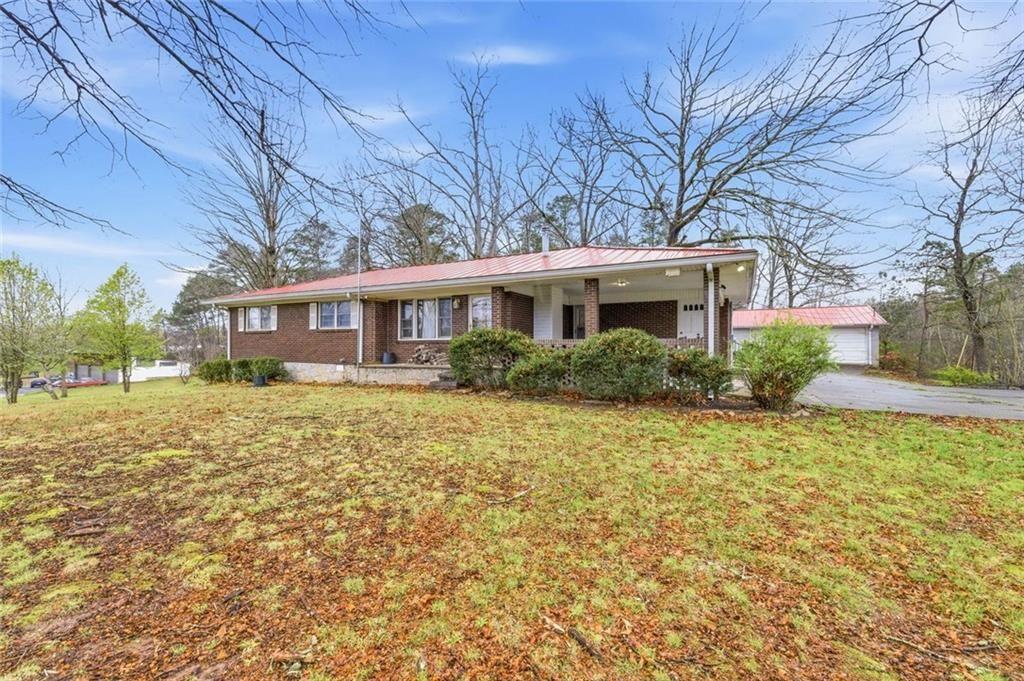 341 Pleasant Hill Road NW