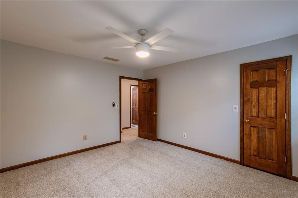 1377 Red Fox Run SW