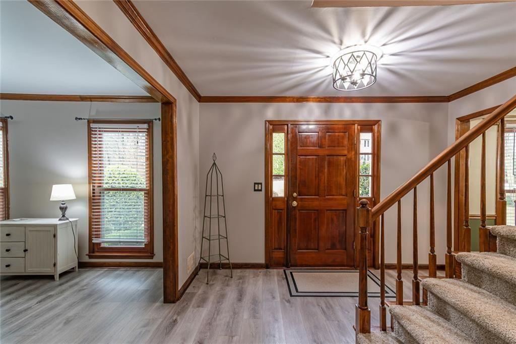 1377 Red Fox Run SW