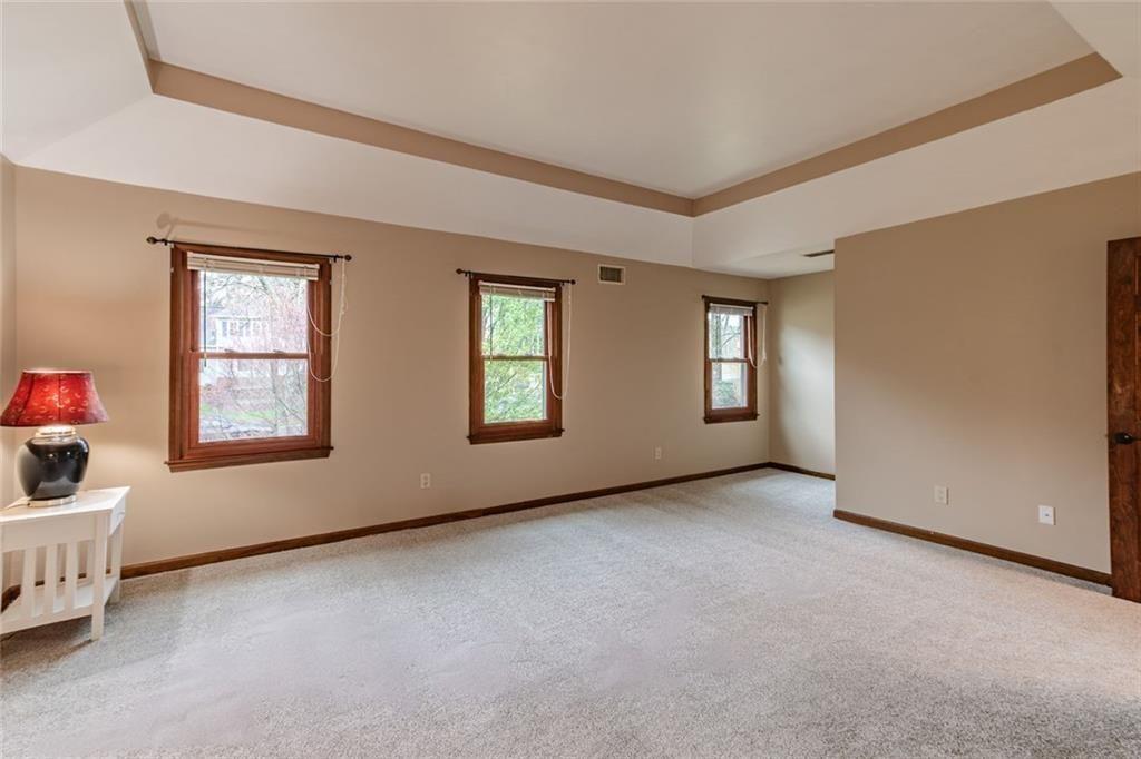 1377 Red Fox Run SW