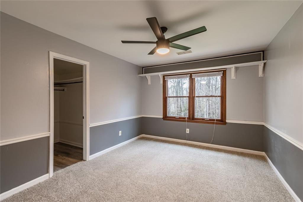 1377 Red Fox Run SW