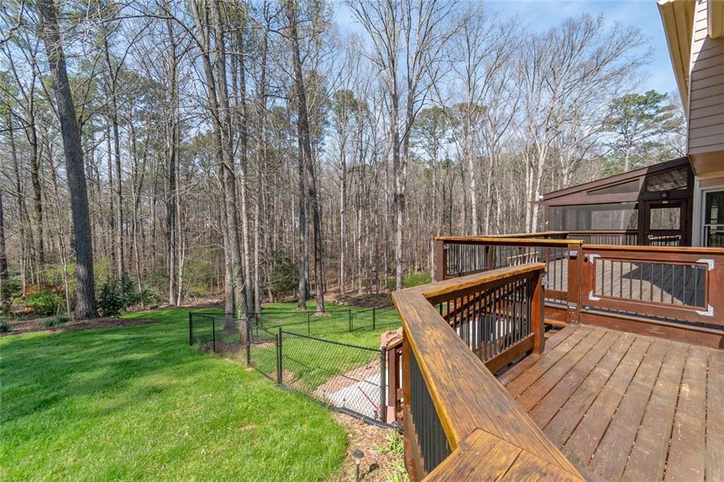 1377 Red Fox Run SW