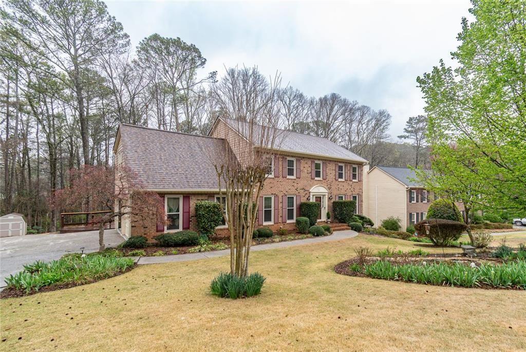 1377 Red Fox Run SW