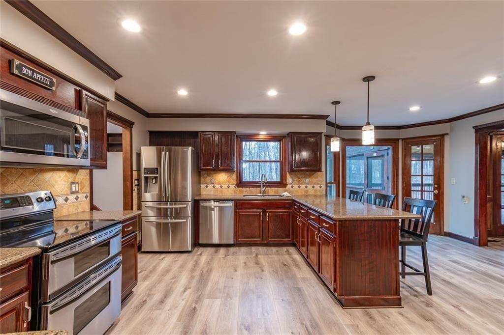 1377 Red Fox Run SW