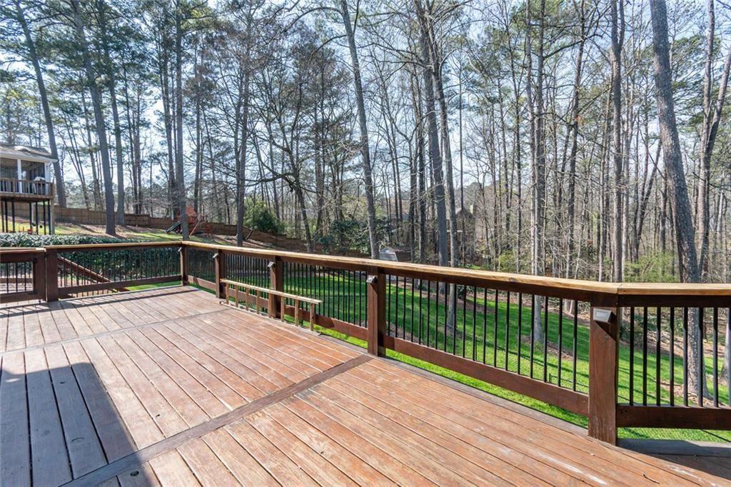 1377 Red Fox Run SW