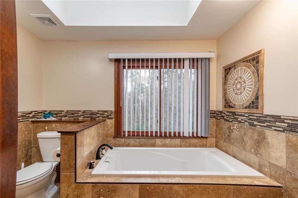 1377 Red Fox Run SW