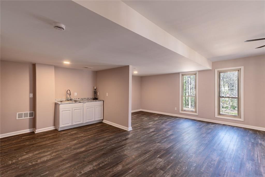 601 Raven Springs Trail