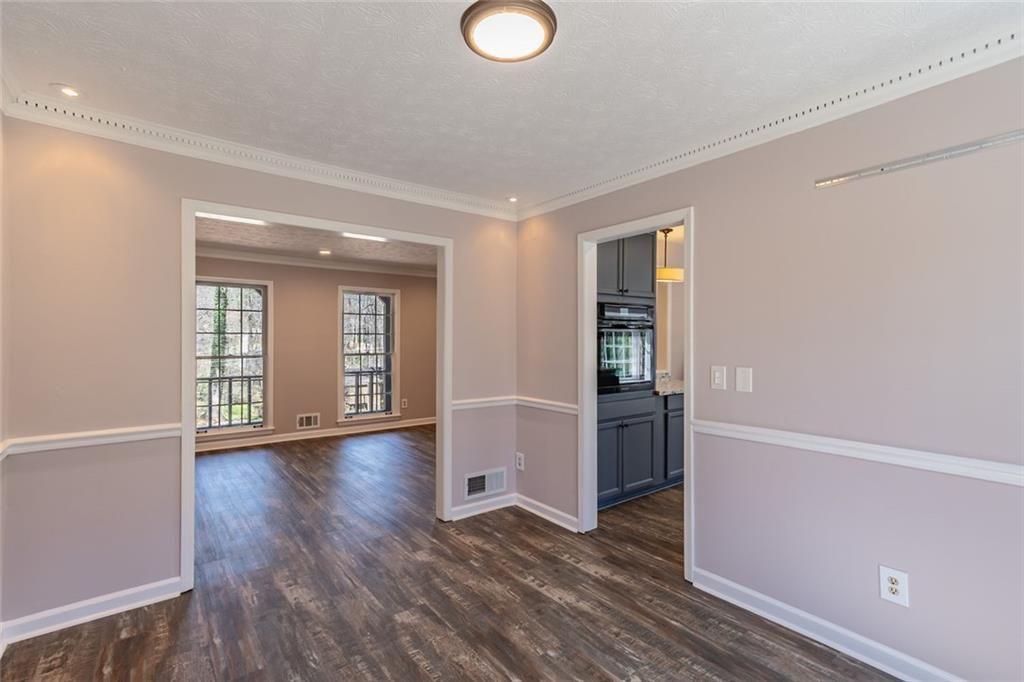 601 Raven Springs Trail