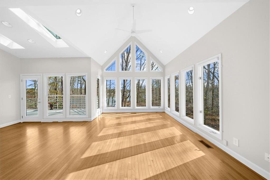 2230 Huntingdon Court