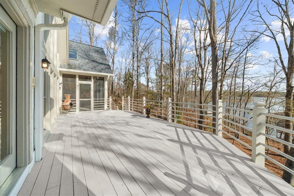 2230 Huntingdon Court