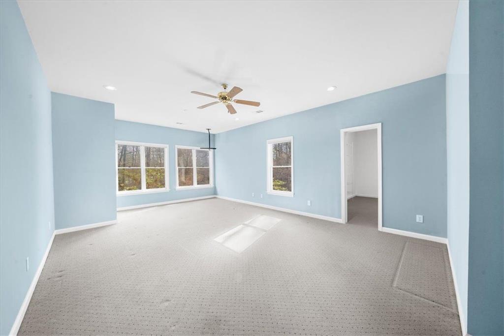 2230 Huntingdon Court