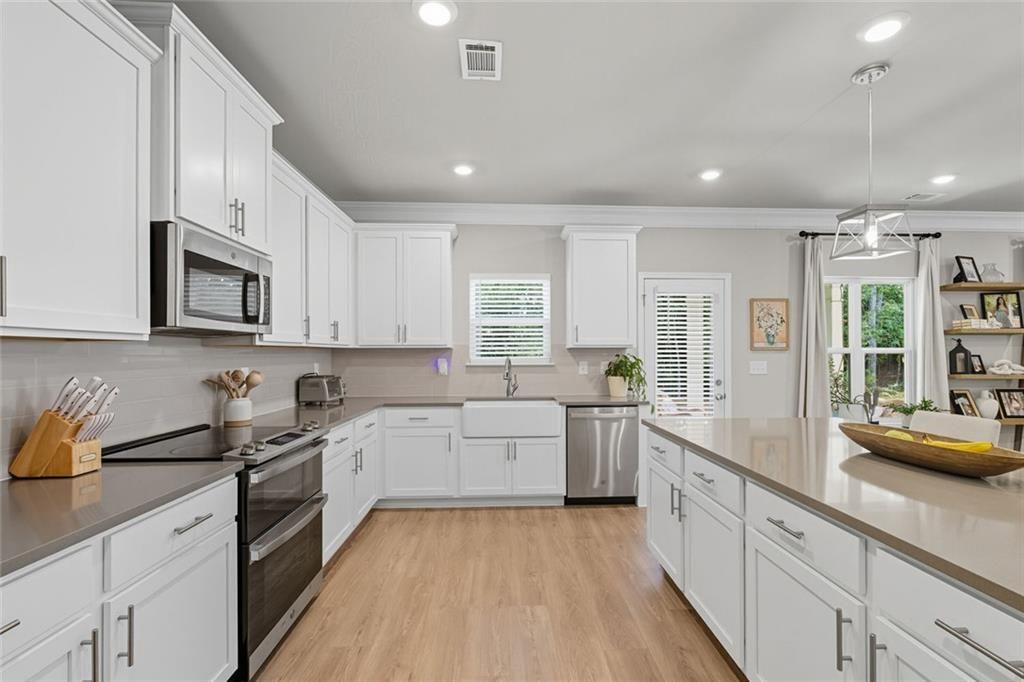 522 Eagles Nest Circle