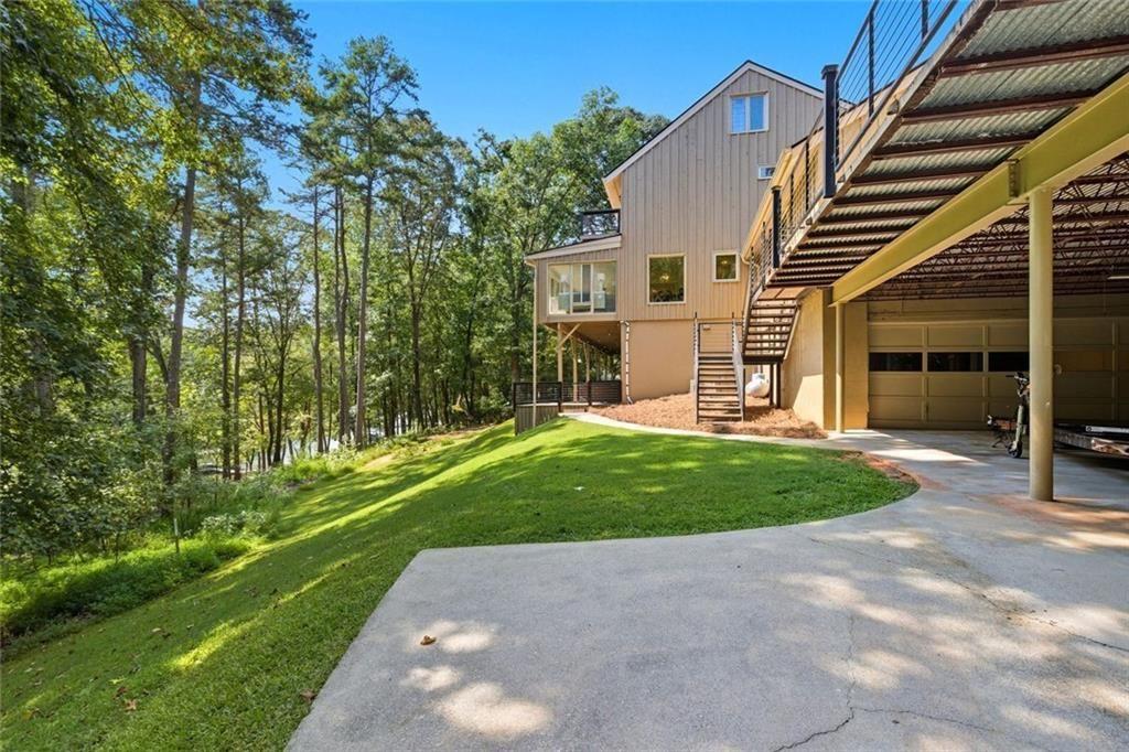 3680 Lamplighter Cove Road