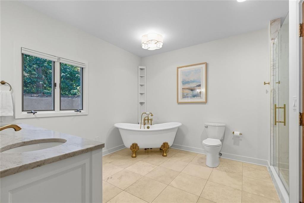 3680 Lamplighter Cove Road