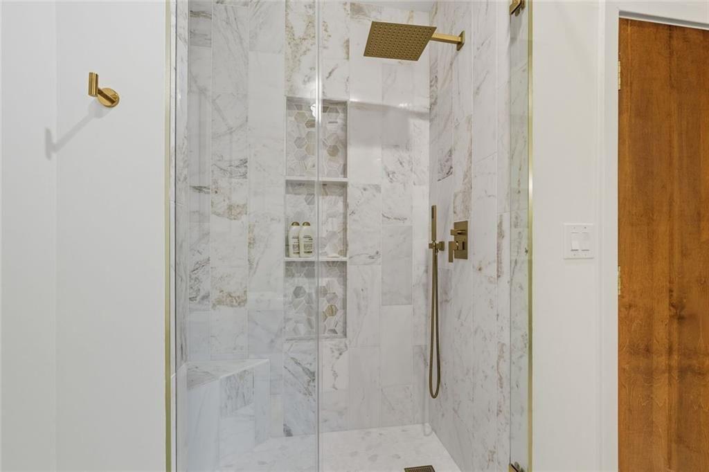 3680 Lamplighter Cove Road