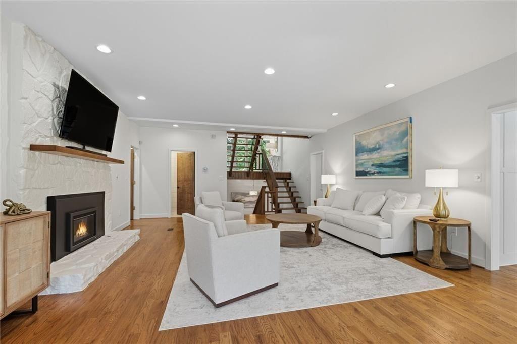 3680 Lamplighter Cove Road