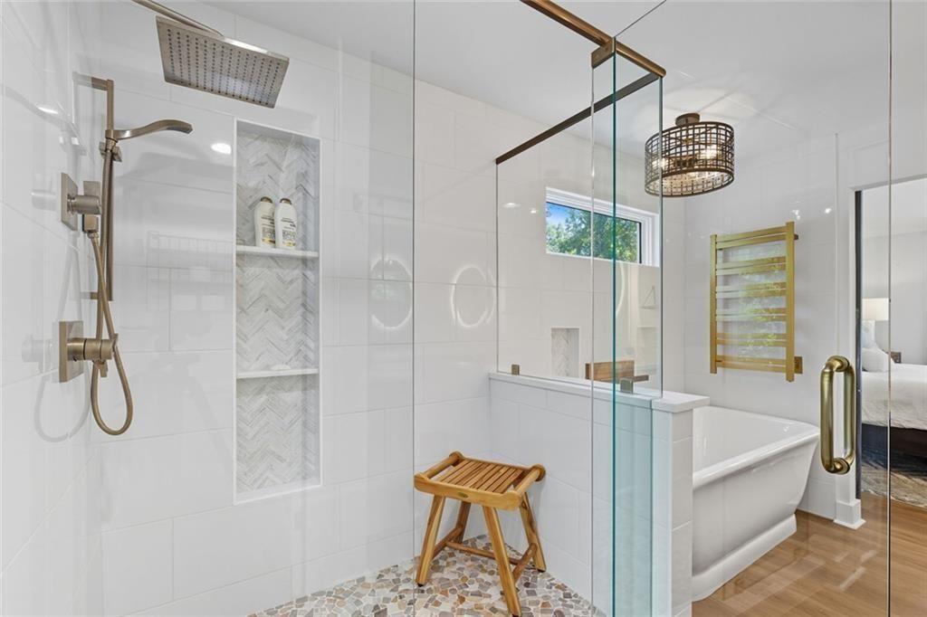 3680 Lamplighter Cove Road