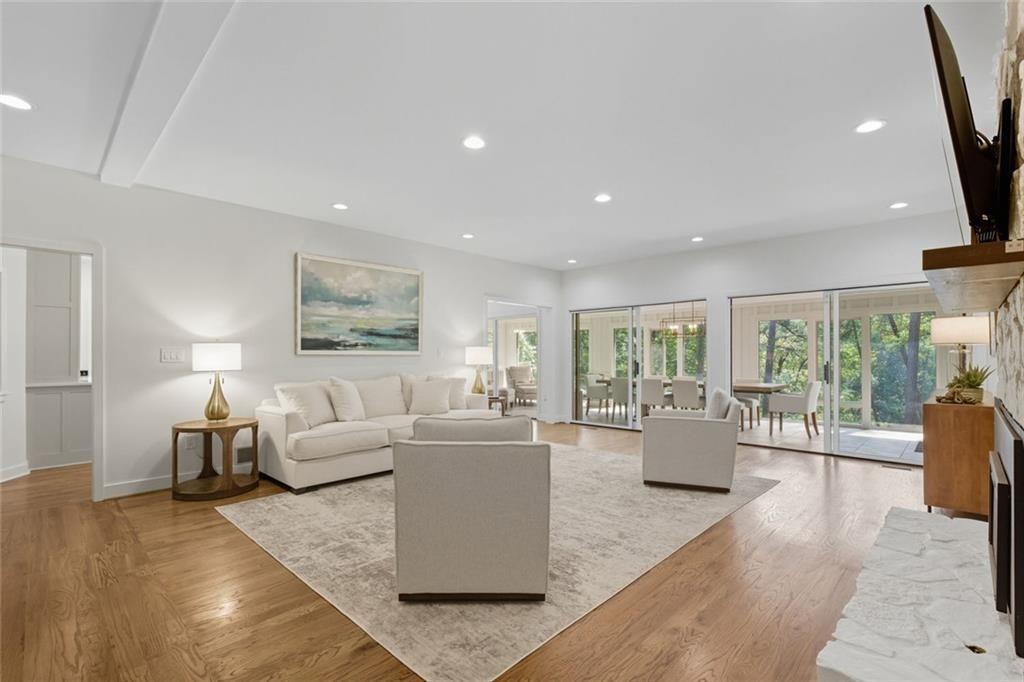 3680 Lamplighter Cove Road