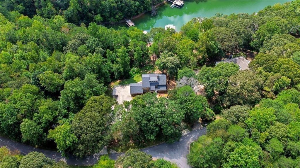 3680 Lamplighter Cove Road