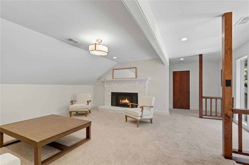 3680 Lamplighter Cove Road