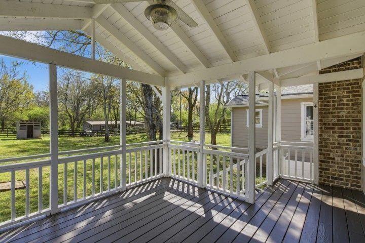 2215 Roper Road