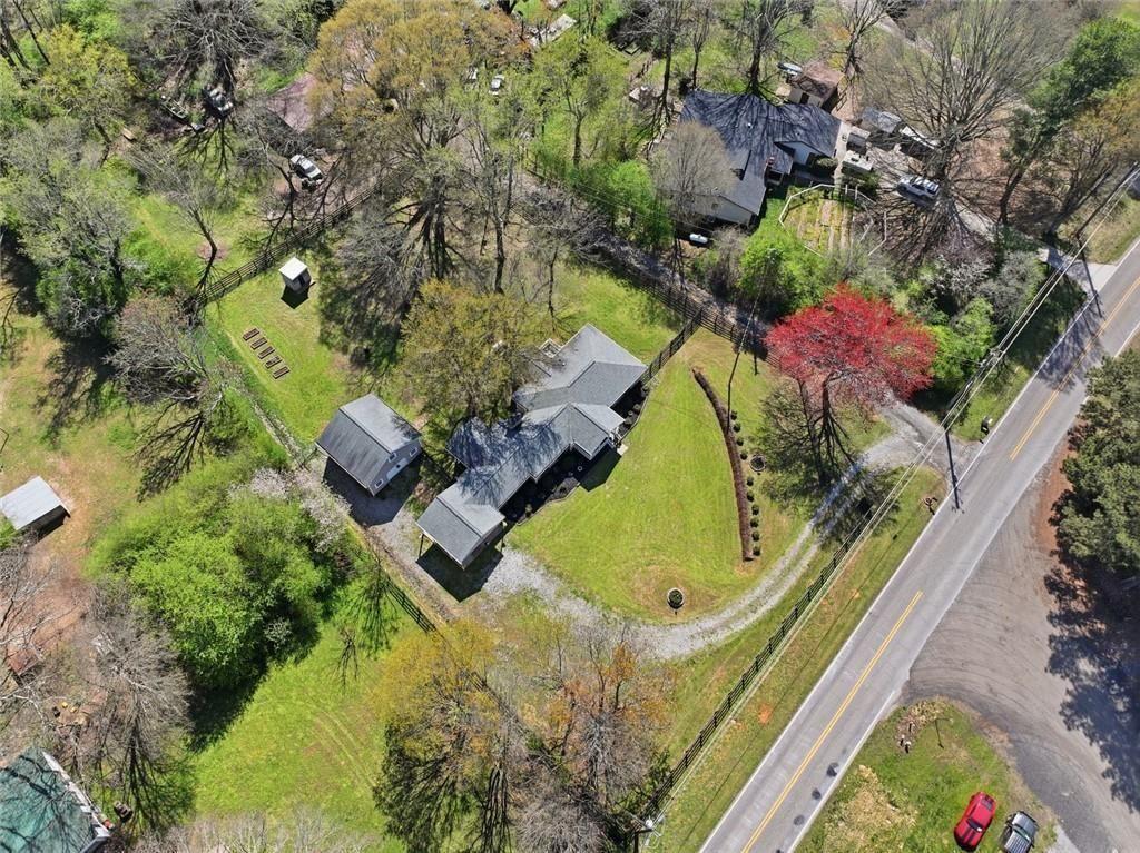 2215 Roper Road