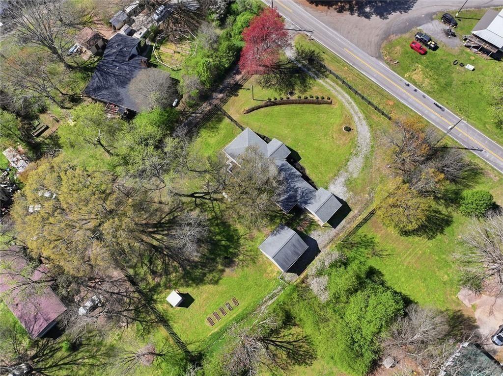2215 Roper Road
