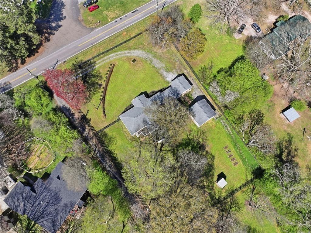 2215 Roper Road