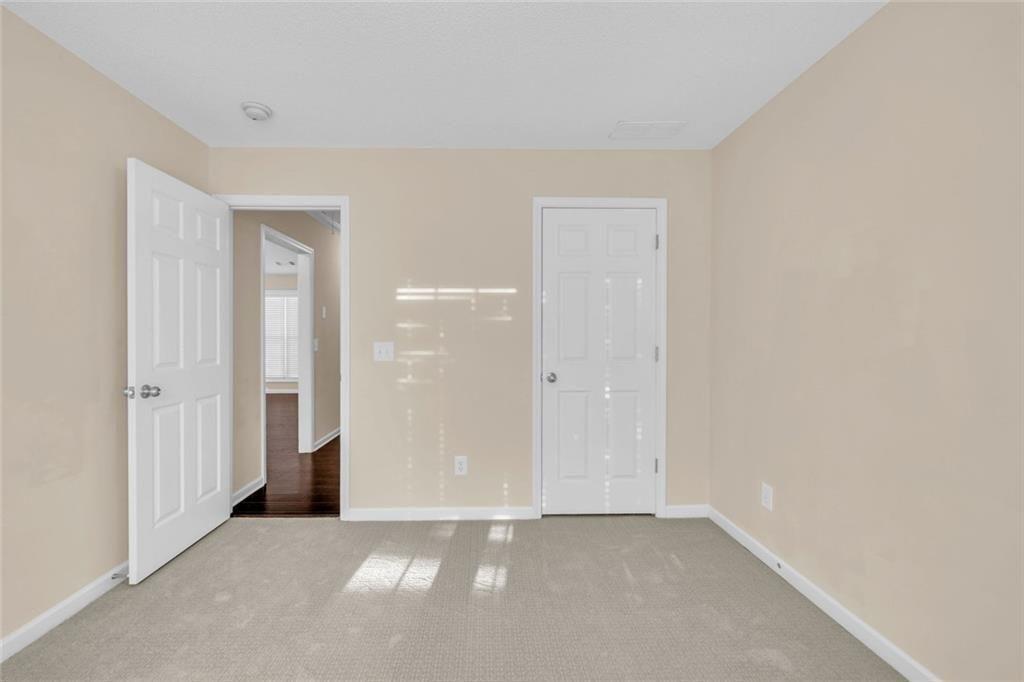 607 McDowell Lane