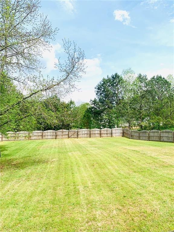 607 McDowell Lane