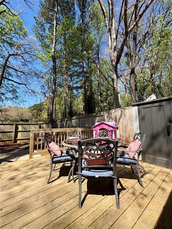 1452 Bentley Lane SE