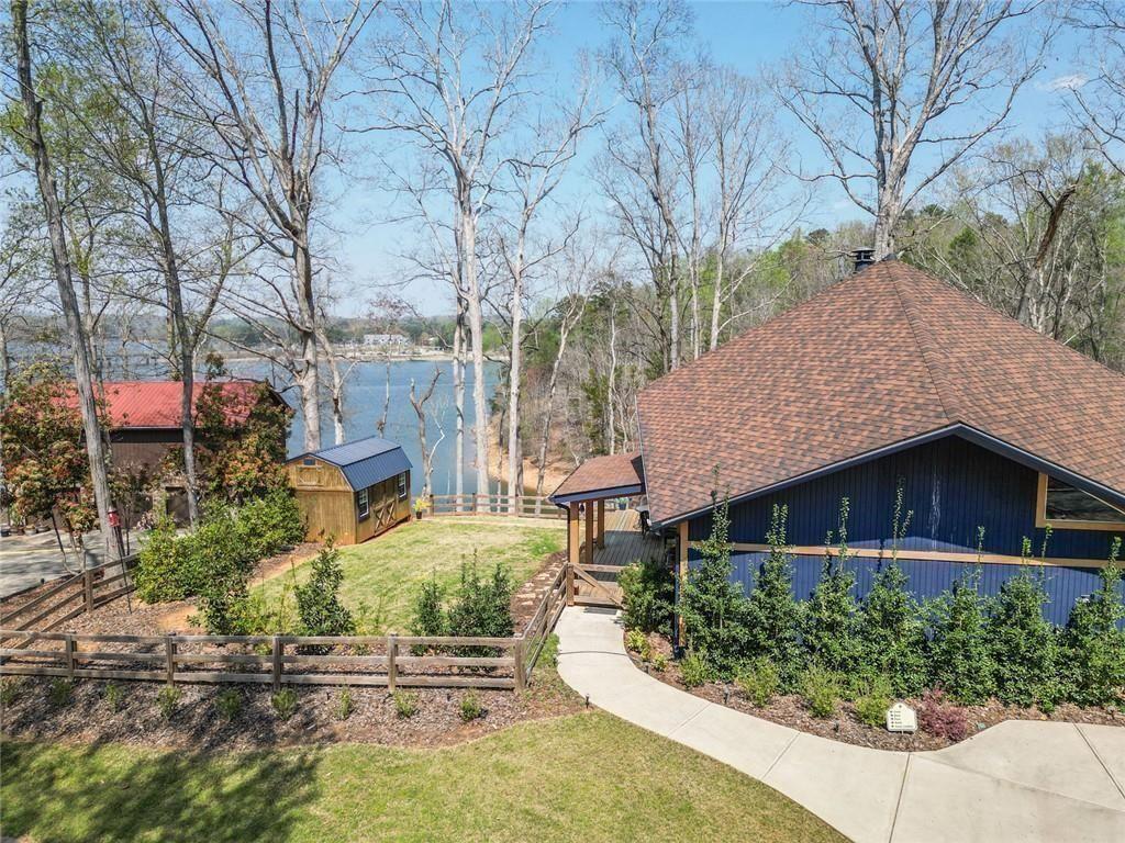 3418 The Trail Road