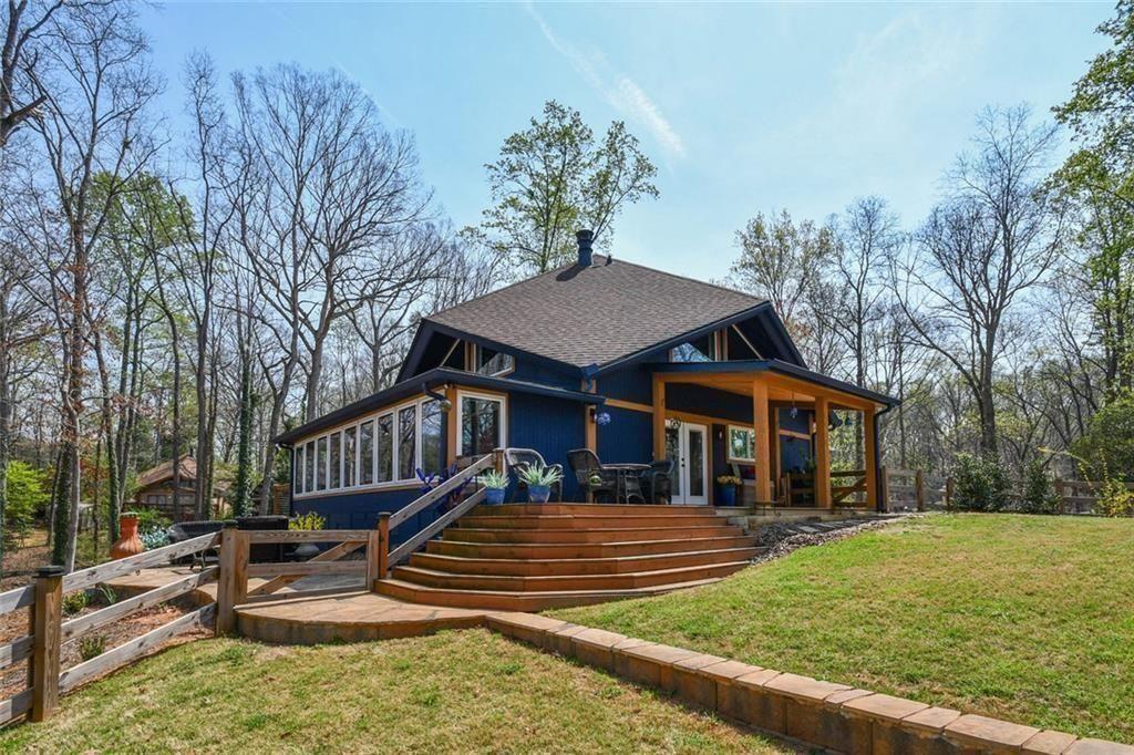 3418 The Trail Road