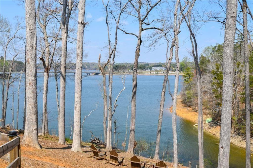 3418 The Trail Road