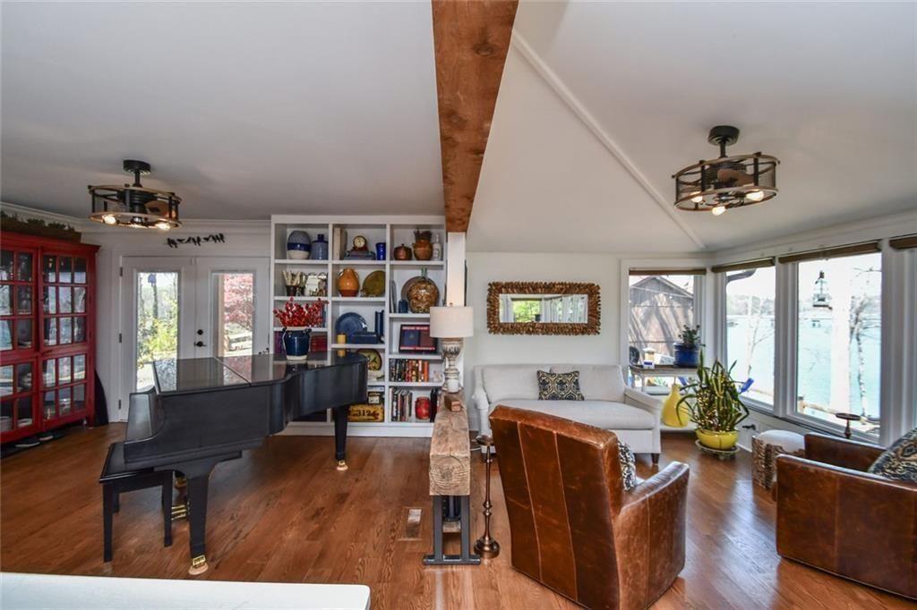 3418 The Trail Road