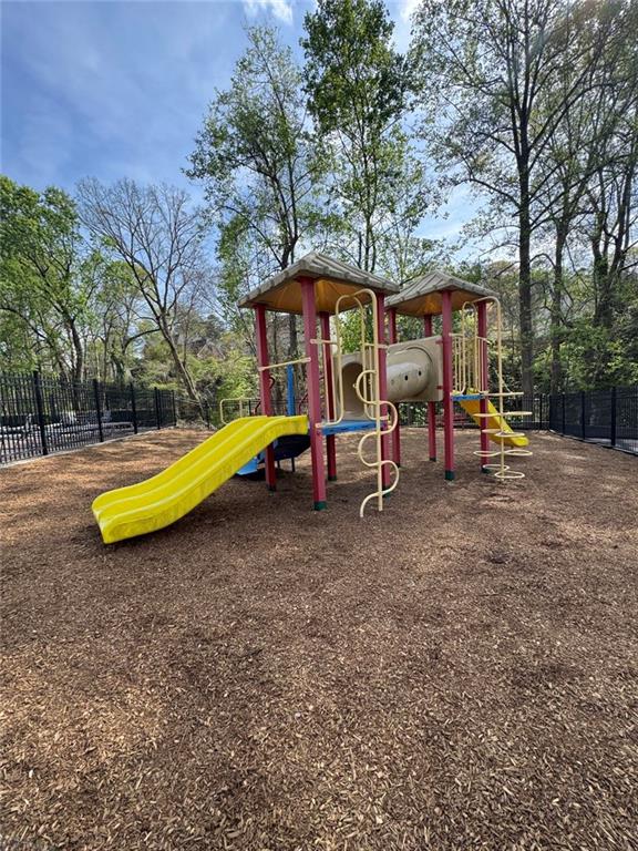 1570 Twin Bridge Lane