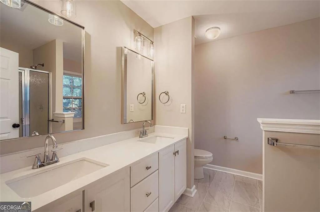 1570 Twin Bridge Lane