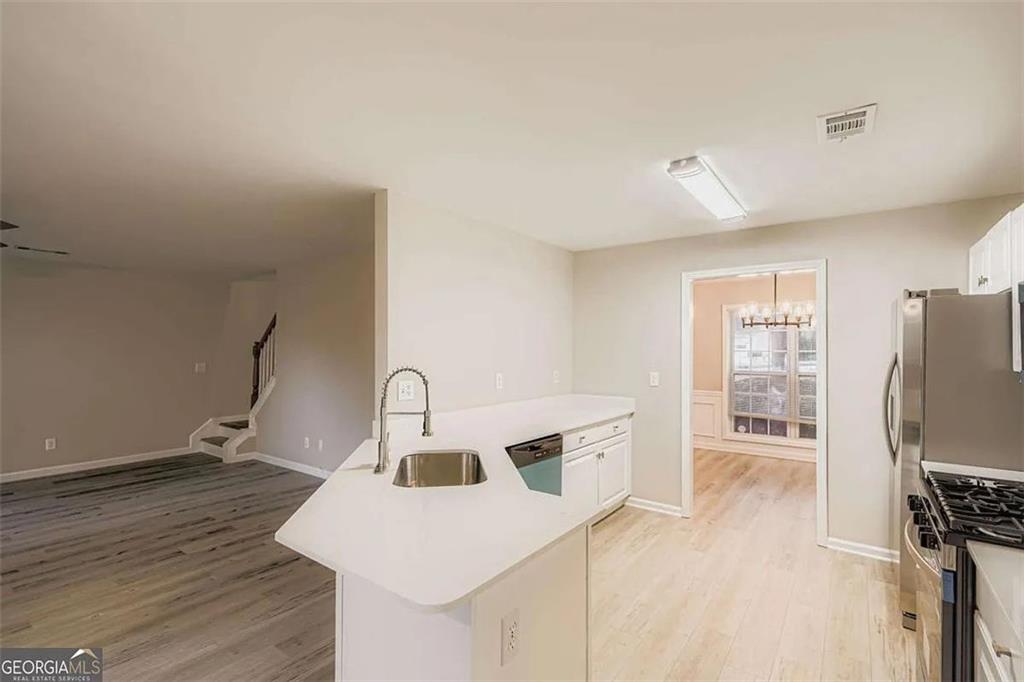 1570 Twin Bridge Lane