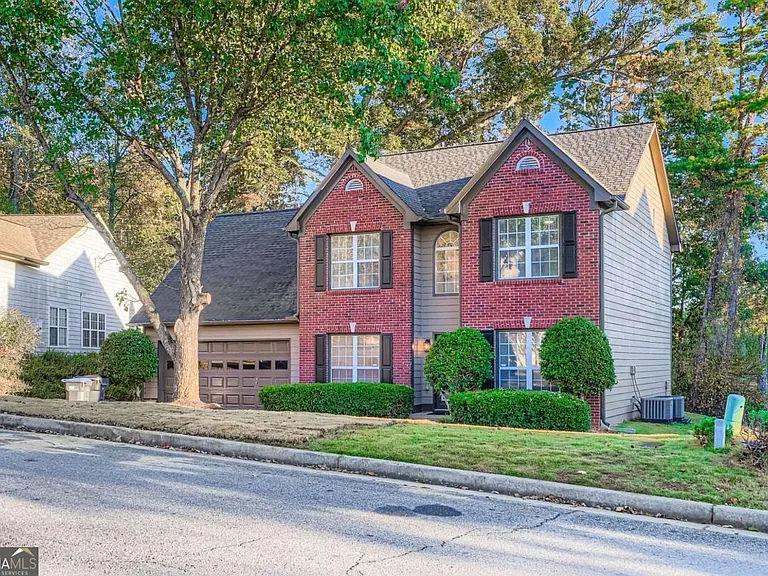 1570 Twin Bridge Lane