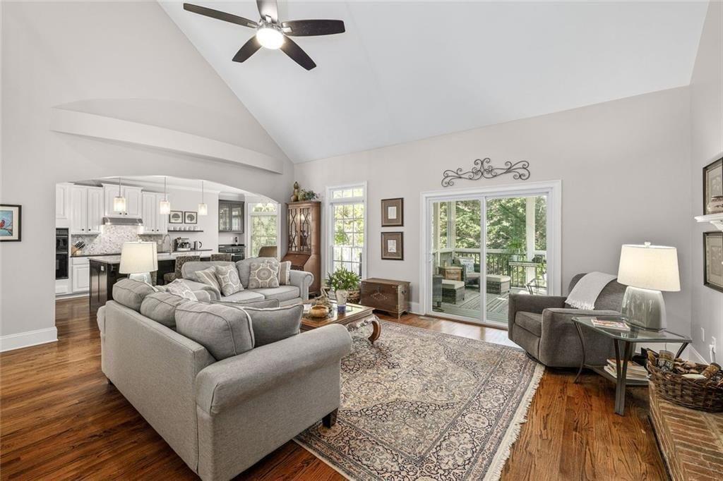 763 Oak Shire Court