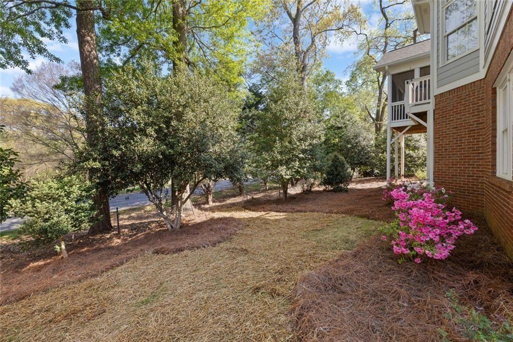 763 Oak Shire Court