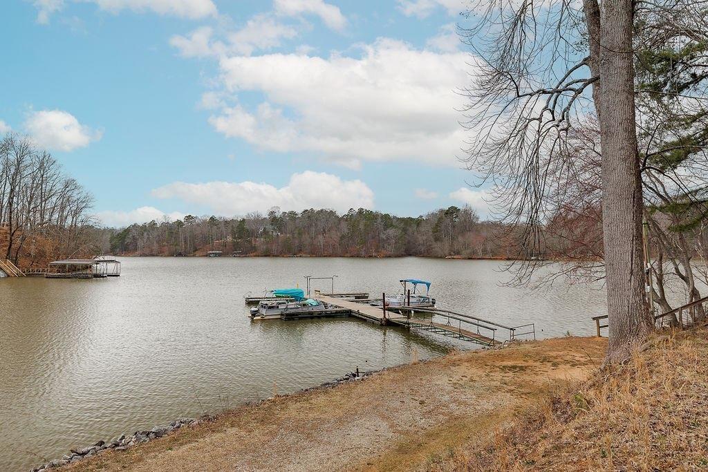 5525 Mount Shores Circle