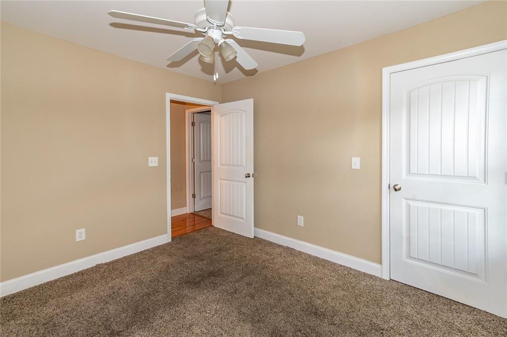 2208 Clarendon Court