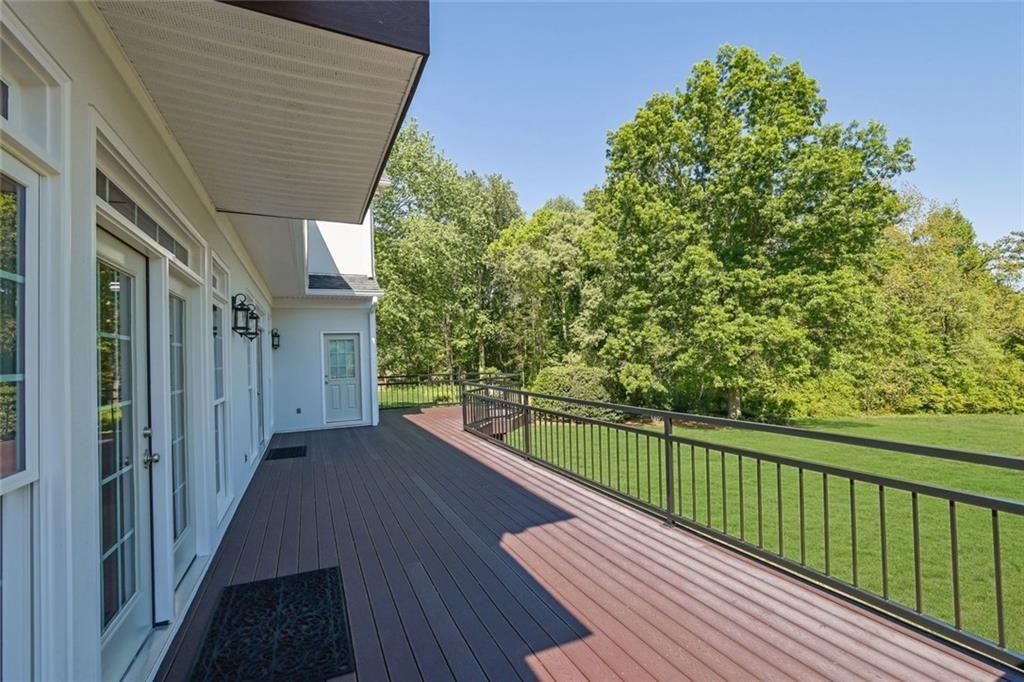 4358 Willow Oak Drive