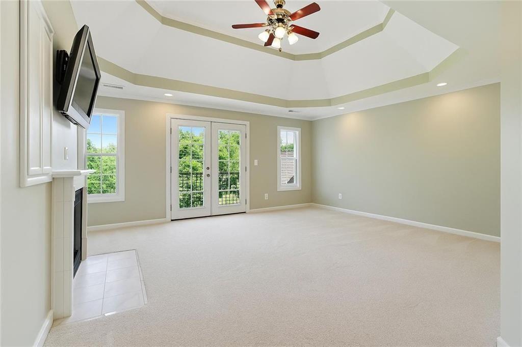 4358 Willow Oak Drive