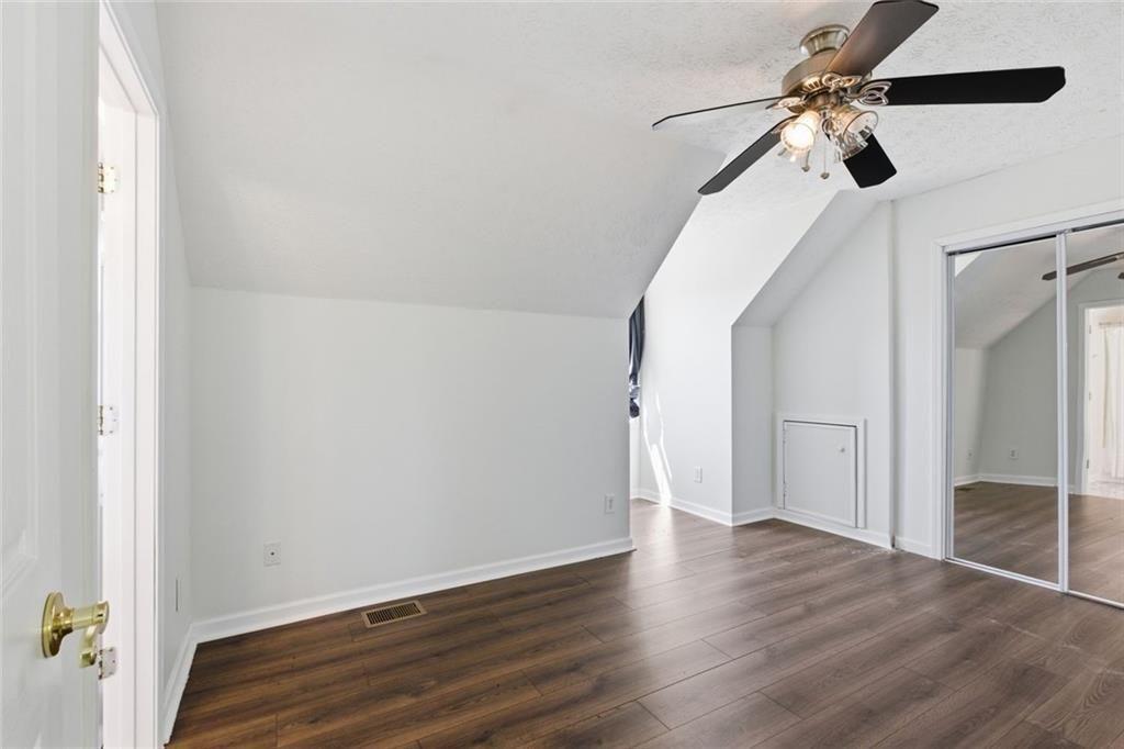 637 Wrights Mill
