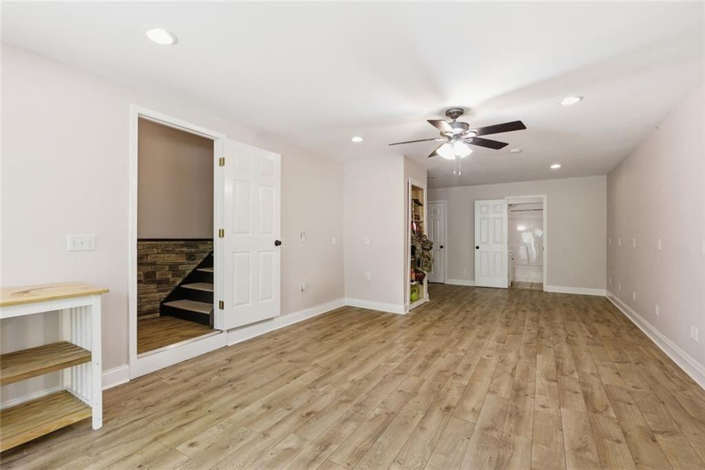 637 Wrights Mill