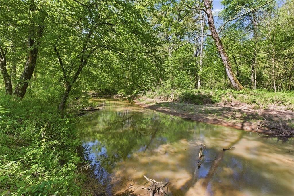 637 Wrights Mill